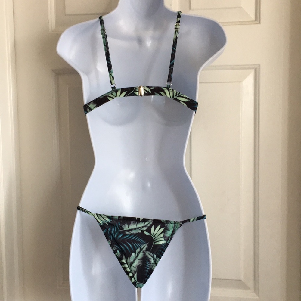 Jungle leaf bikini - Picture 4 of 4